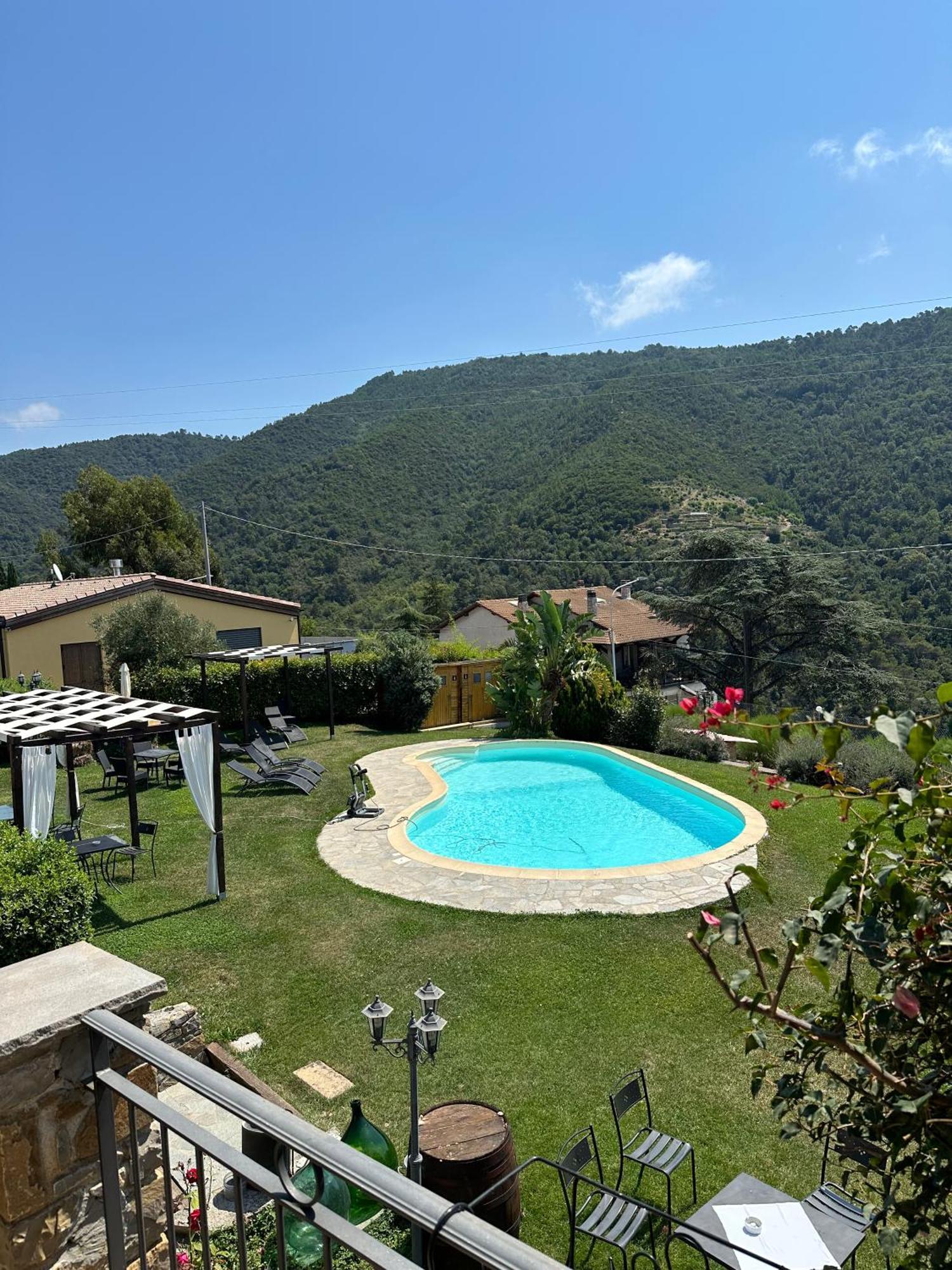Agriturismo Ca Due Nonu Vallebona Eksteriør bilde